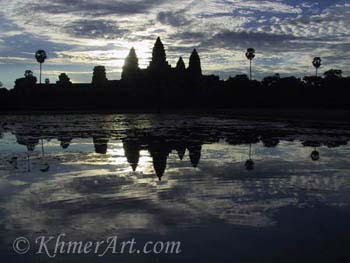 9753-Sa_mageste_Angkor